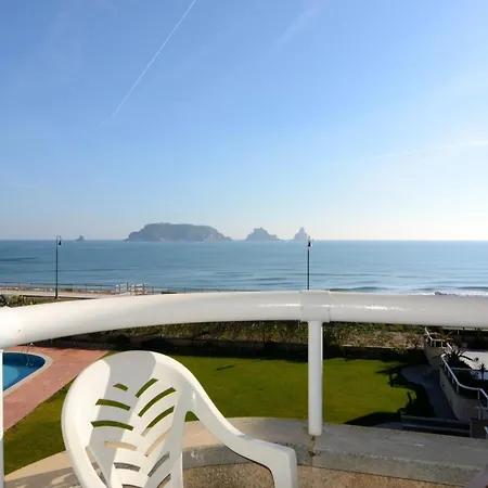 Beachfront In Griells With Pool Apartment L'Estartit