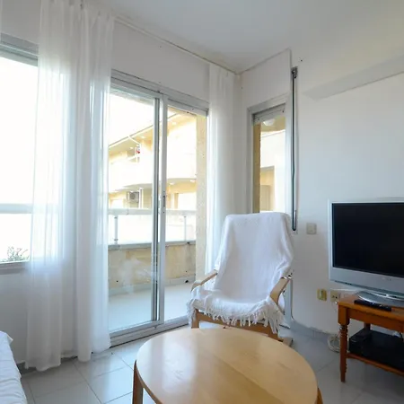 Apartment Beachfront In Griells With Pool L'Estartit
